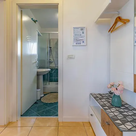 Appartement Sunshine , Seafront Terrace, Free Parking & Pet Friendly *