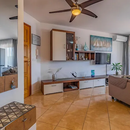 Sunshine , Seafront Terrace, Free Parking & Pet Friendly Appartement