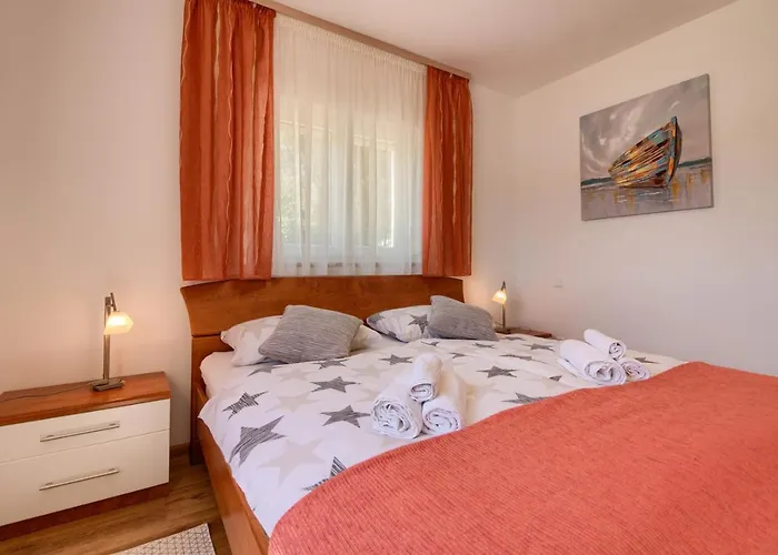 Sunshine Apartament *